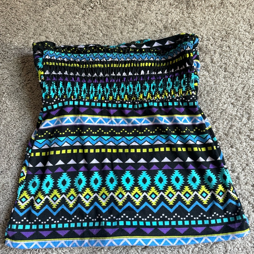 BONGO‎ Multicolor Tribal top - Picture 3 of 5